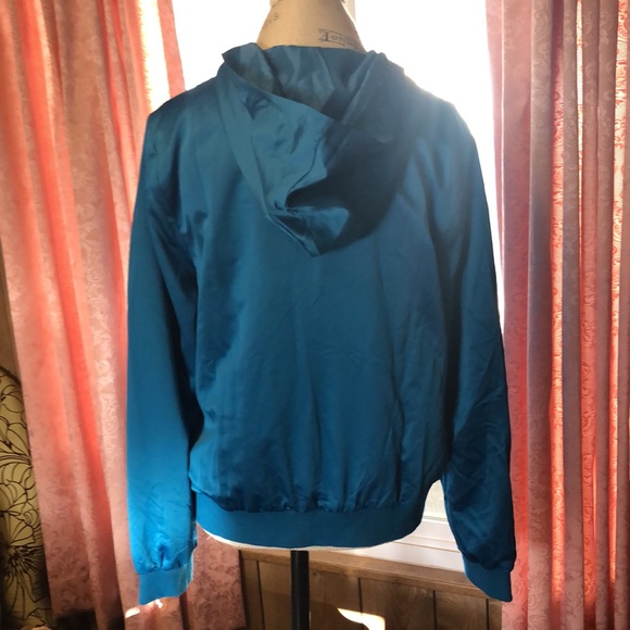 Pretty Blue Jacket by “K.Jordan”! Size Large - Picture 4 of 9